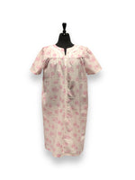 Load image into Gallery viewer, Women's Seersucker Embossed Dusters with Lace & Zipper
