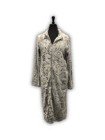 Load image into Gallery viewer, BULK BUY - Women's Jacquard Plush Flannel Zip Robe with Mock Neck (6-Pack)