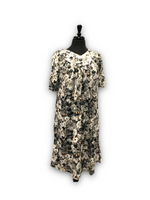 Load image into Gallery viewer, Women's Polyester Printed Short Caftans with V-Yoke