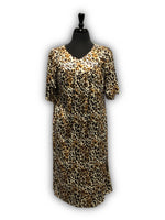 Load image into Gallery viewer, Women's Polyester Printed Short Caftans with V- S26
